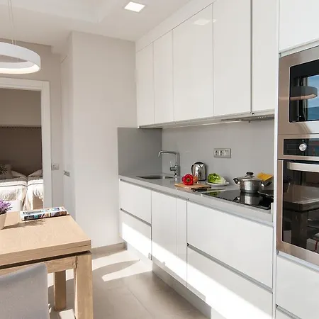 Canteras Nautilus 8d By Villagrancanaria *